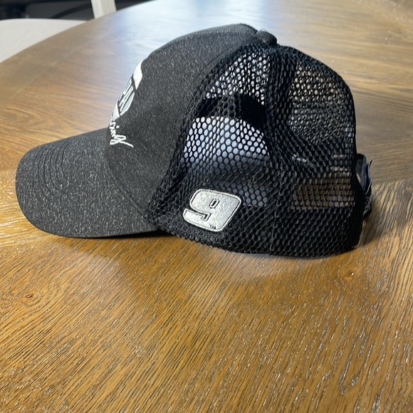 Napa Racing Chase Elliott 9 Gray Black Mesh Trucker Hat Nascar Hendrick - Picture 2 of 6